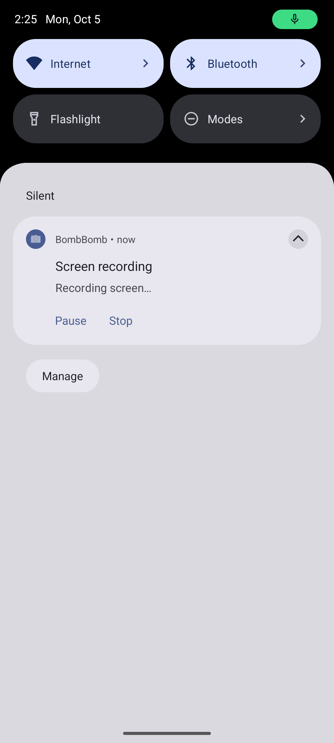 The screen recording notification with Pause and Stop